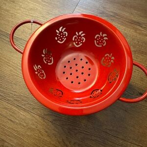 Small Red Strawberry Colander